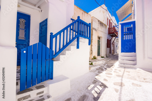 Fototapeta Naklejka Na Ścianę i Meble -  View of the famous pictorial narrow streets of Mykonos town in Mykonos island, Greece