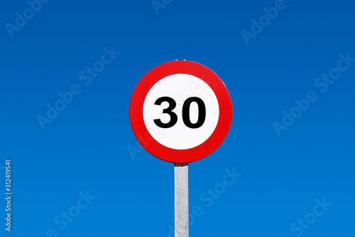 30 speed limit sign 