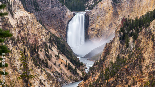 Quadro em tela Grand canyon of yellowstone the most beautiful in  Yellowstone national park , W