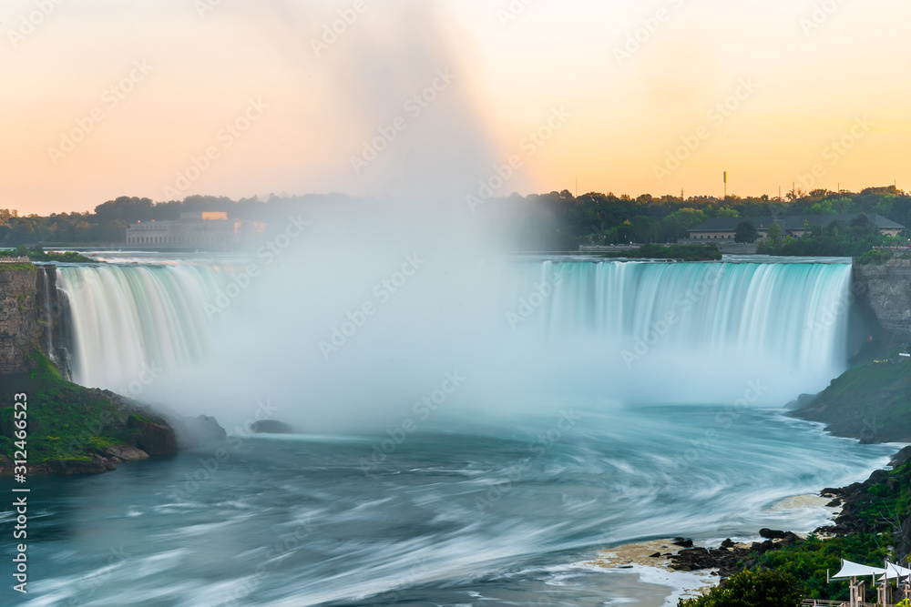Fototapeta premium Niagara Falls on Canada side before sunset with clear sky , Niagara , Canada