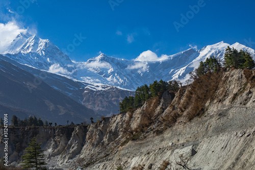 A WAY TO MUKTHINATH