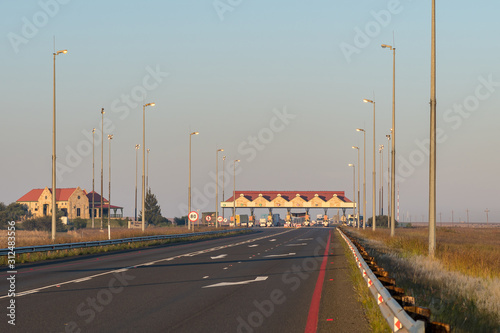 Verkeerdevlei toll booth on road N1 north of Bloemfontein