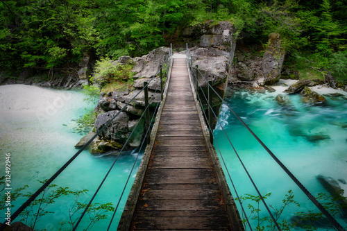 Fotografía Bridge over Soca River, Slovenia