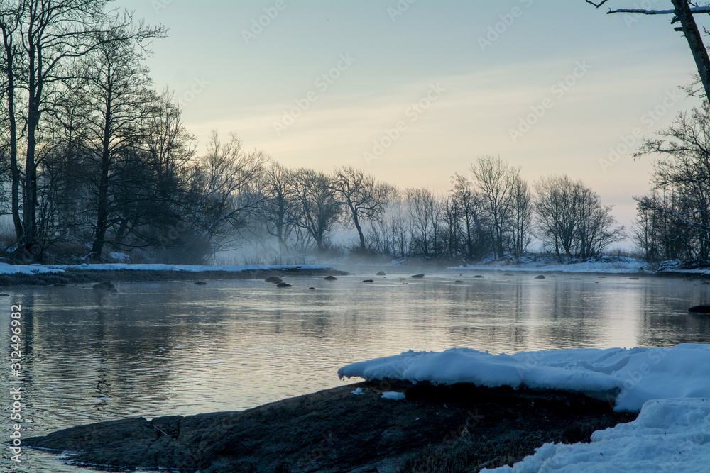 Fototapeta premium A cold winter morning down by the river