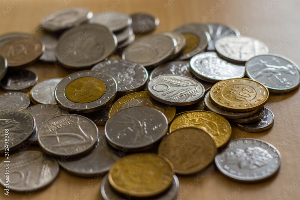The lira Italian currency replaced by the euro The lira Italian currency replaced by the euro