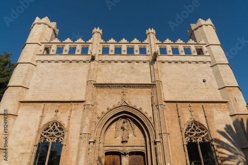 Φωτογραφία spain palma de majorca llotja historical market hall