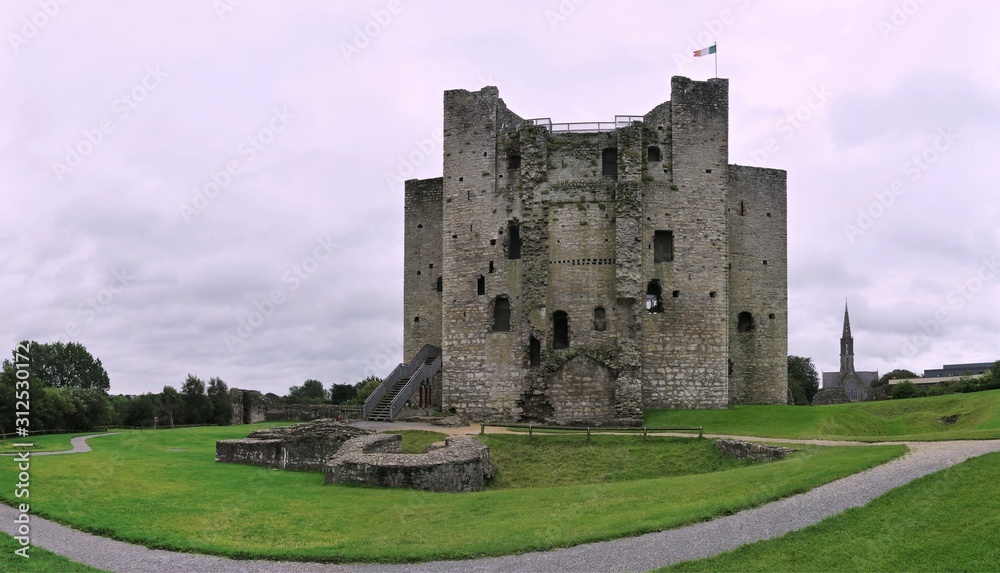 Keep of Trim Castle - the largest norman casltel in Ireland.