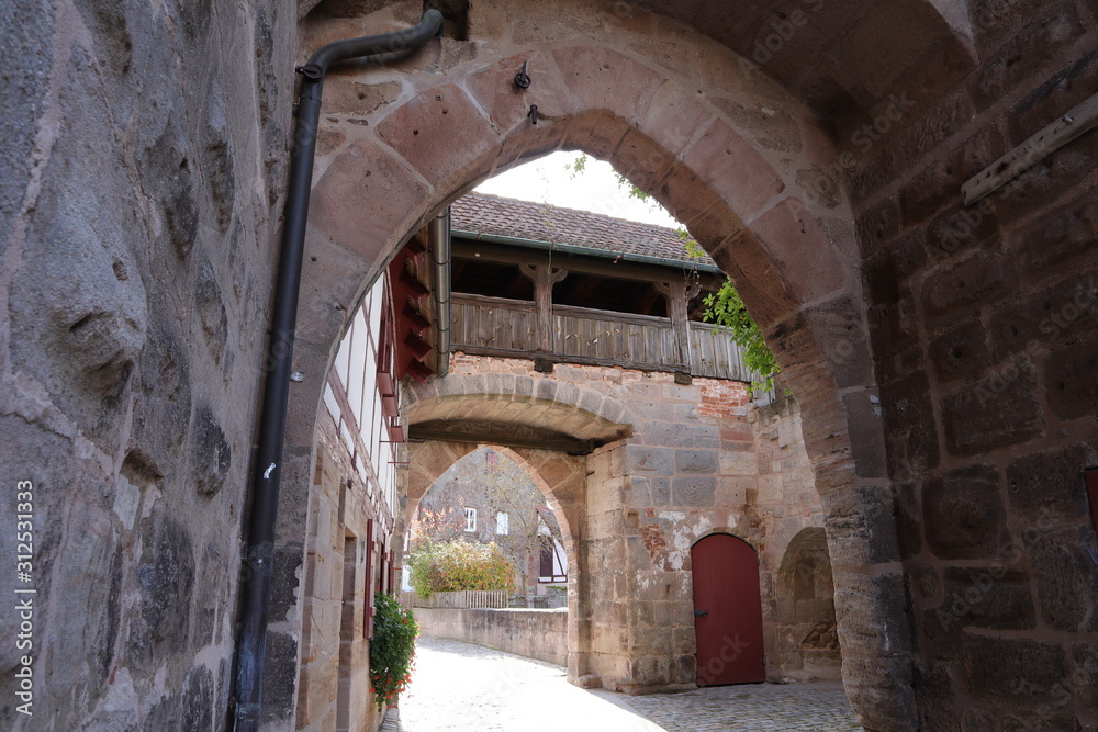 Naklejka premium Torbogen, Tor, Burghof