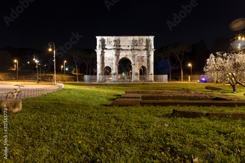 Arco di costantino - Rome