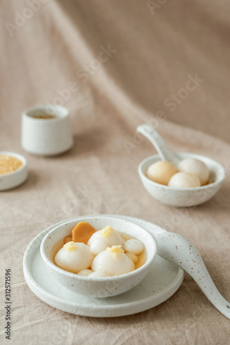 Rice ball sweet soup