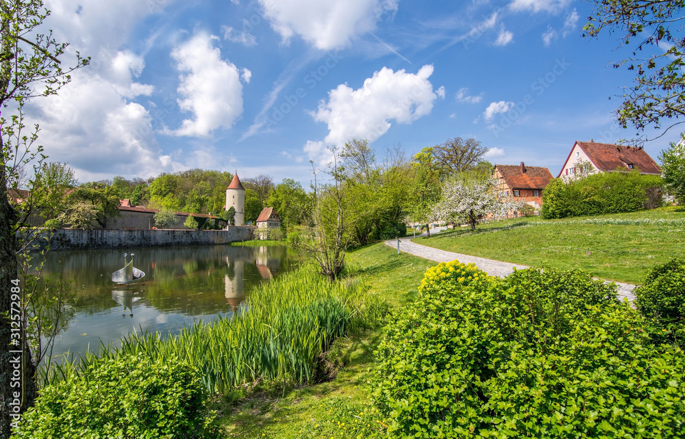 Naklejka premium Stadtmauer, Dinkelsbühl, Deutschland