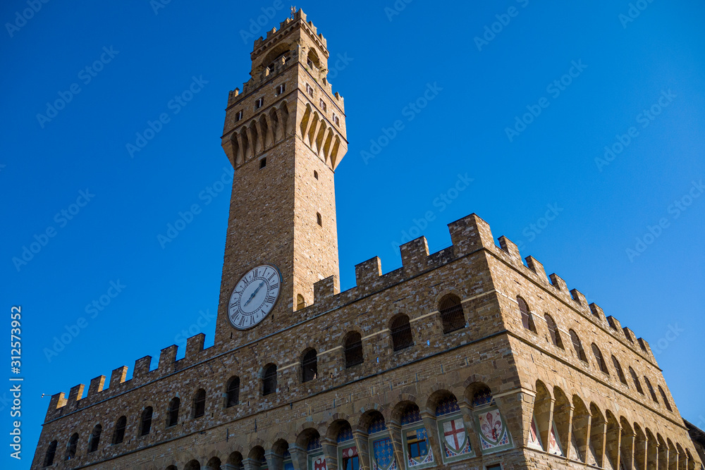Torre del Palazzo Vecchio de Florencia, Italia, ciudad medieval y cuna del Renacimiento.
