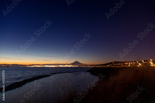 Mt Rainier Tacoma Sunrise Puget Sound