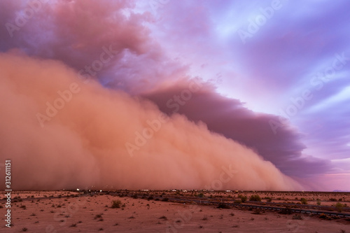 Cuadro en lienzo Haboob dust storm in the desert