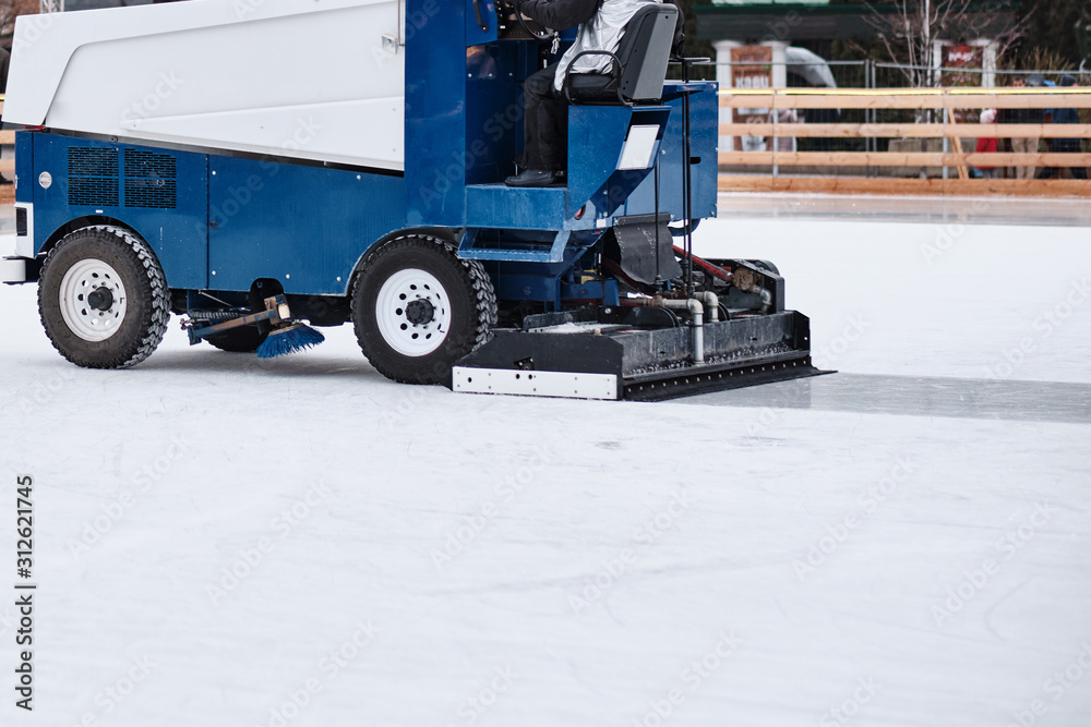 Ice resurfacing machine ,Ice resurfacer, resurfacing the ice rink in