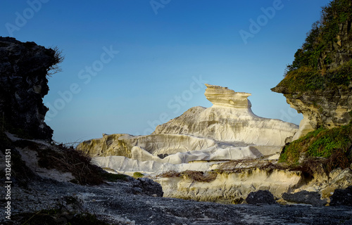 Kapurpurawan Rock Formation