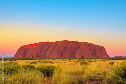 Bild auf Leinwand Uluru or Ayers Rock after sunset