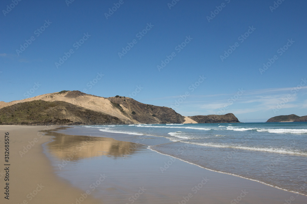 Fototapeta premium The remote Te Werahi Beach and Cape Maria Van Dieman.on the Cape Reinga in Northland, New Zealand.