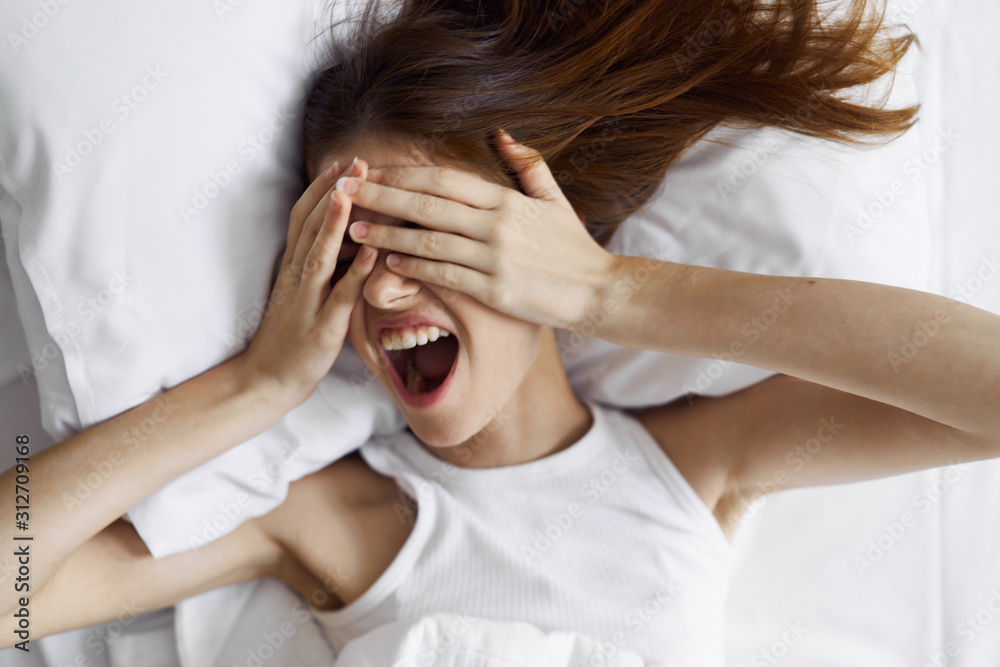 woman with headache woman with headache