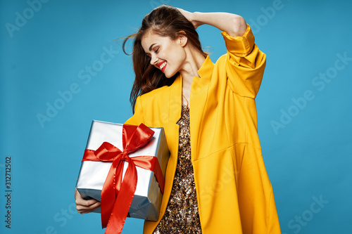 girl with gift