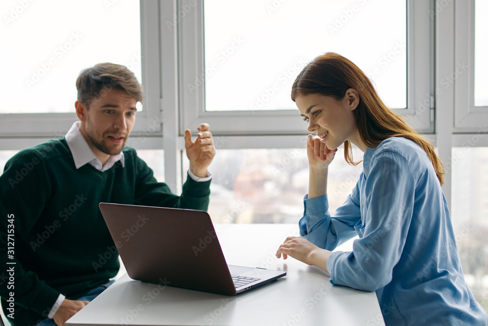 business people working in office business people working in office