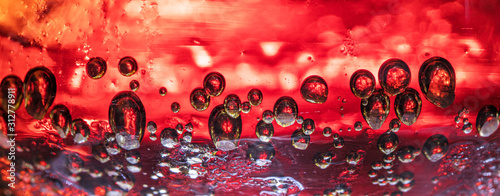 Fundo abstrato vermelho com bolhas