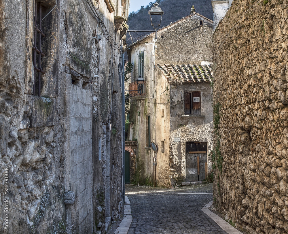 Aterrana, un borgo antico in Italia