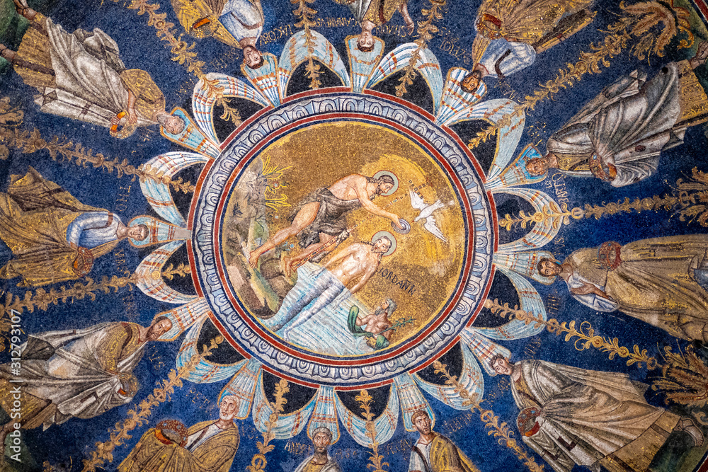 Mosaici del Battistero Neoniano, Ravenna