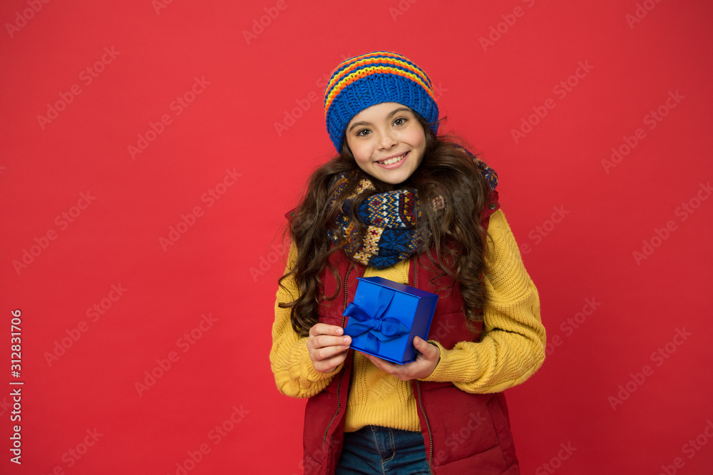 After shopping. girl with new year present box. happy winter holidays. little girl knitted hat and scarf. merry christmas. xmas party mood. winter shopping sales. childhood happiness. nice purchase After shopping. girl with new year present box. happy winter holidays. little girl knitted hat and scarf. merry christmas. xmas party mood. winter shopping sales. childhood happiness. nice purchase