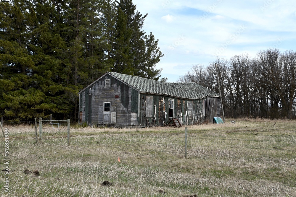 abandoned house abandoned house