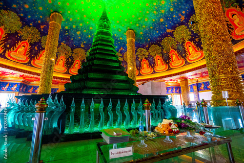 タイ・バンコクのワット・プラ・ケオ（エメラルド寺院）