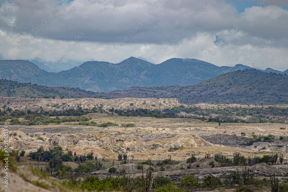 Naklejka premium Desierto de la Tatacoa en Villavieja Huila Colombia