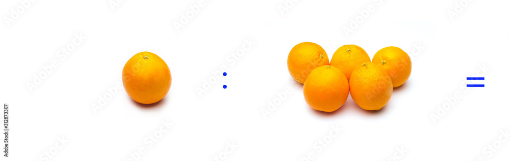 División sencilla entre naranjas, cálculo matemático de división. División sencilla entre naranjas, cálculo matemático de división.