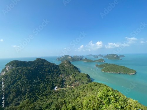 Beautiful view on Ang Thong National Marine Park in Thailand during sunny summer day © stryjek