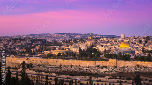 Temple Mount and the Dome of the Rock at dawn, Old City Jerusalem