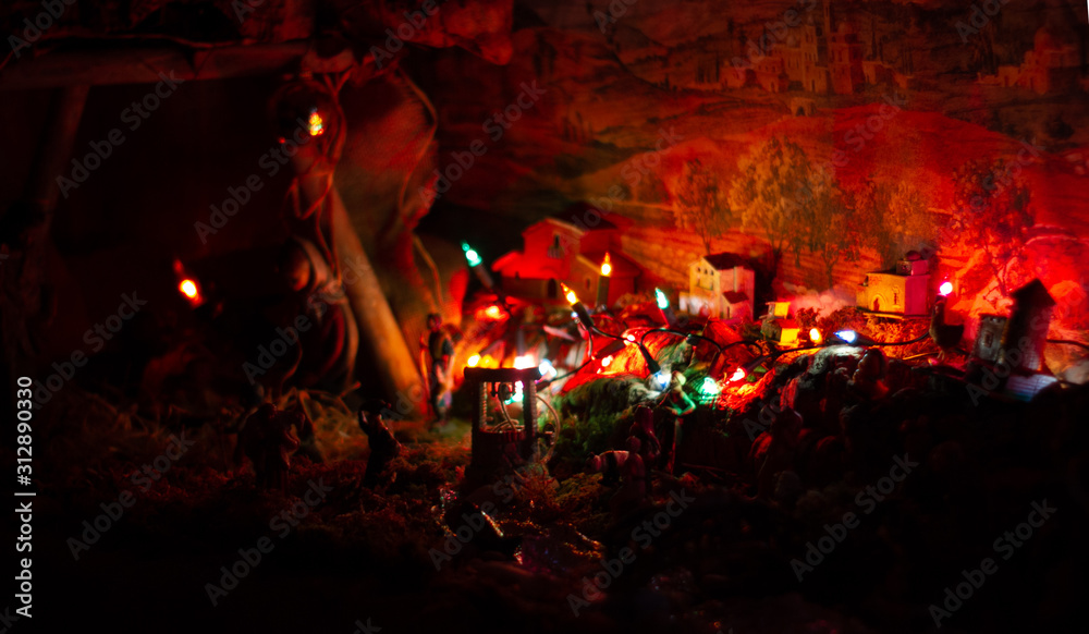Portal de Belén con luces en hogar de España Portal de Belén con luces en hogar de España