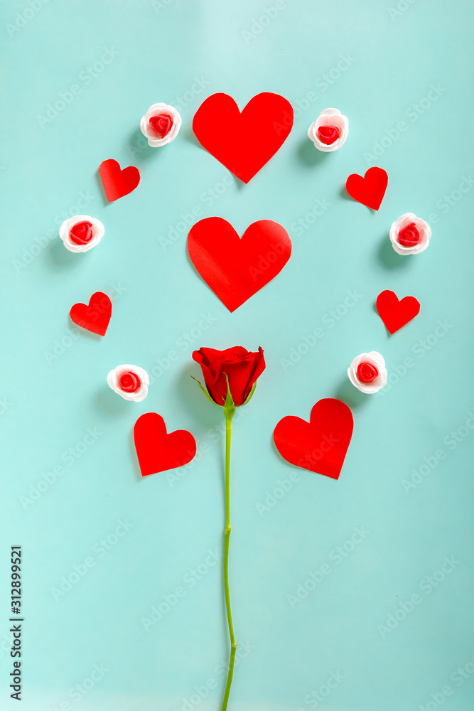 Little heart and Red rose with copy space frame. Valentine day concept 