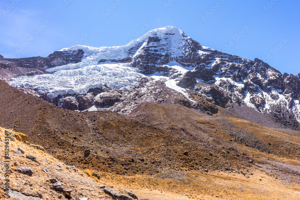 Ausangate trek in Peru mountains