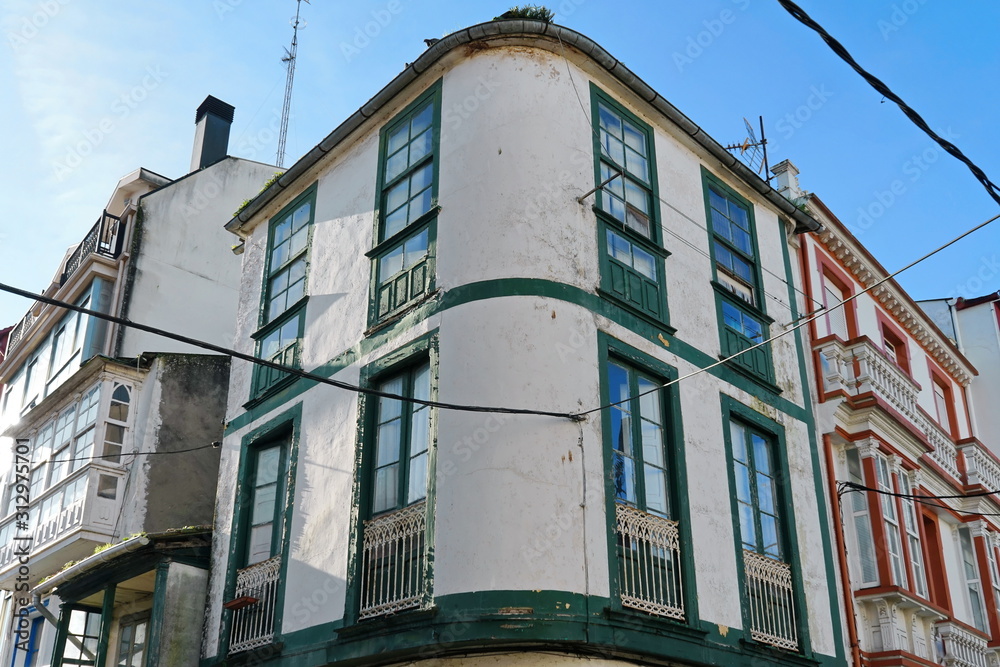 Obraz premium Houses in the marine district of 'A Tenencia', in the municipality of Sada
