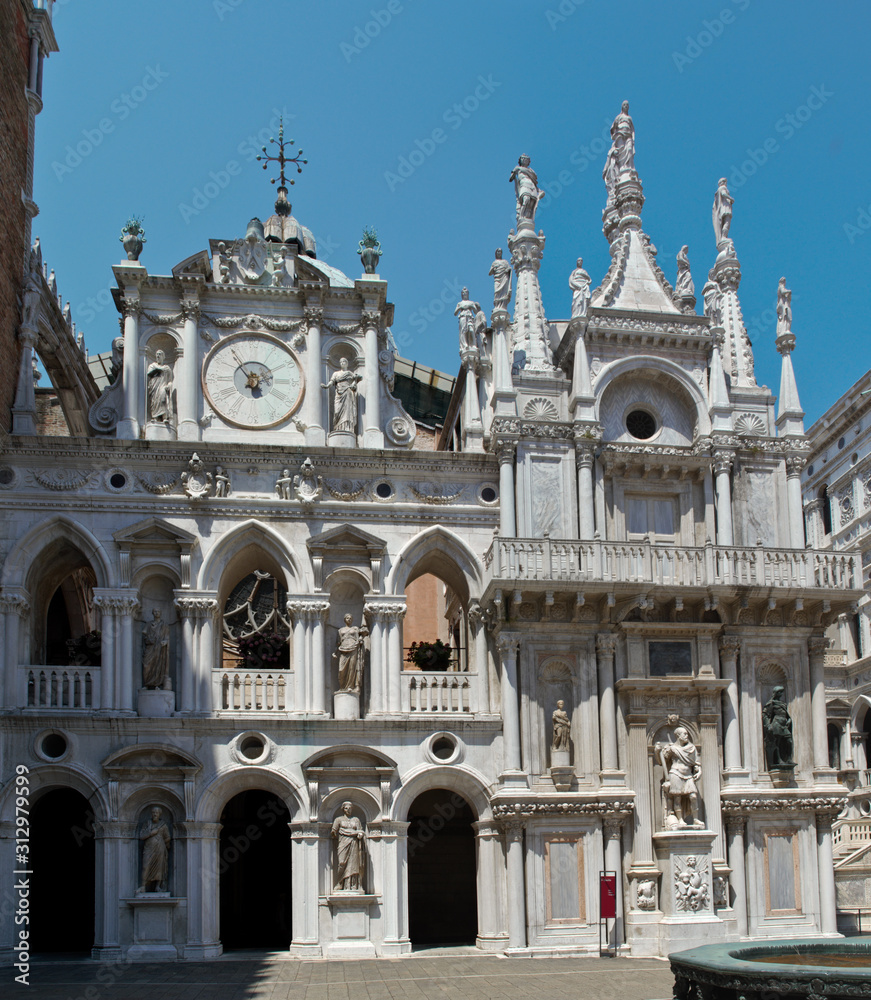 Venice, Italy: The Arco Foscari is in the courtyard of the Palazzo Ducale