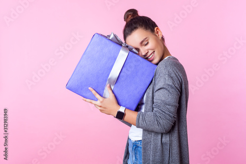 Εκτύπωση καμβά Long-awaited present