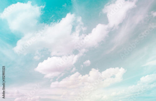Canvas Print Sky and clouds in vintage style, gradient of pastel colors