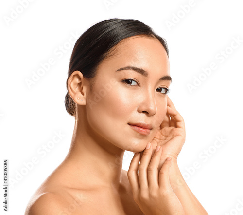 Portrait of young Asian wom...