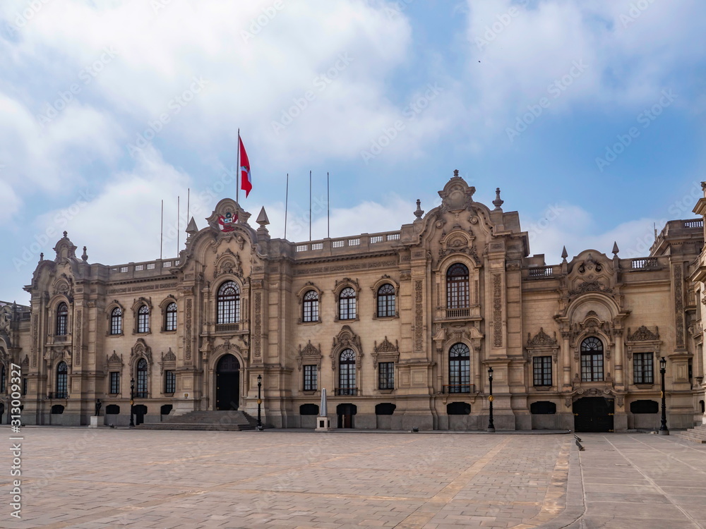 Obraz premium Presidency of the Council of Ministers. First Minister Palace at Main Square (Plaza de Armas), City of Lima, Peru