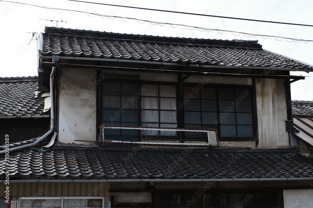 岡山県笠岡市の古くて美しい建物