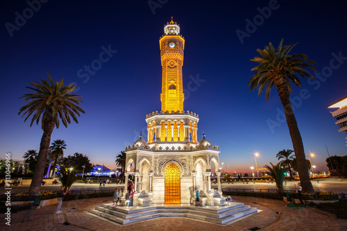Izmir clock tower. The famous clock tower became the symbol of Izmir © Suzi