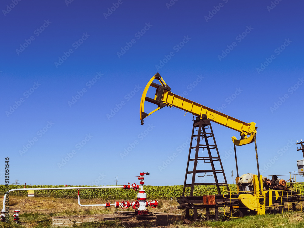 Pumping unit as the oil pump installed on a well Pumping unit as the oil pump installed on a well