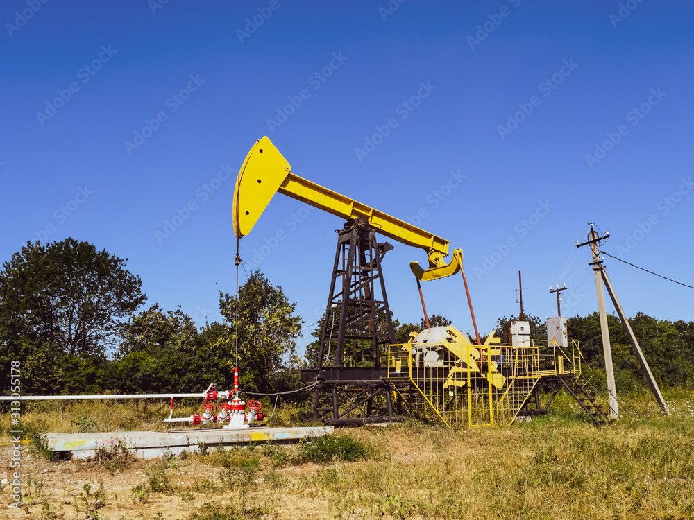 Pumping unit as the oil pump installed on a well Pumping unit as the oil pump installed on a well