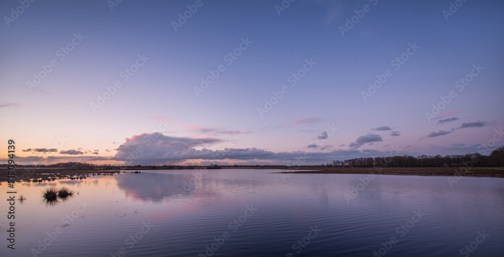 Fototapeta premium purple lake