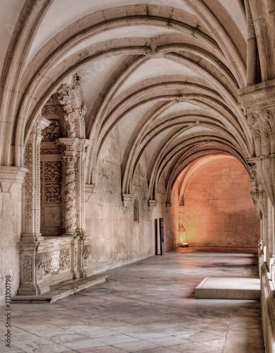 Cloître du monastère d'Alcobaça, Portugal (détail)